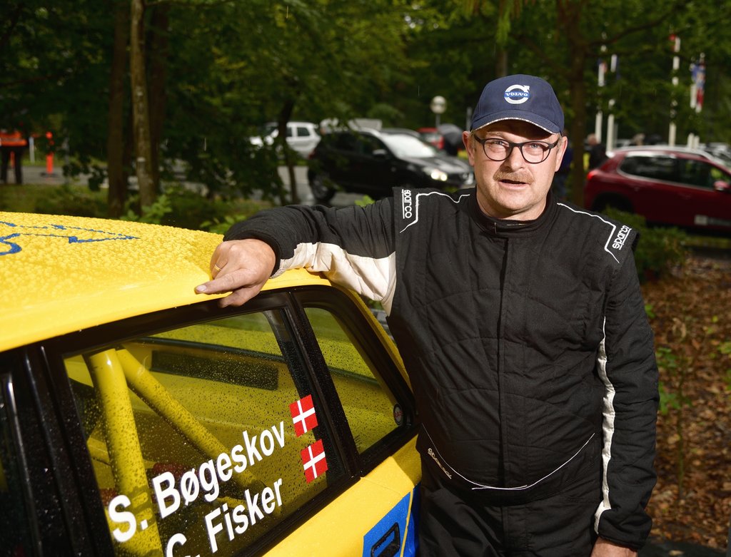 Søren Bøgeskov fra Hadsten kørte et af sine bedste løb nogensinde, da han i drivende regn placerede sin store Volvo 242 Turbo fra 1983 på den samlede andenplads i Munkebjerg Hillclimb
(Foto: Michael Eisenberg)